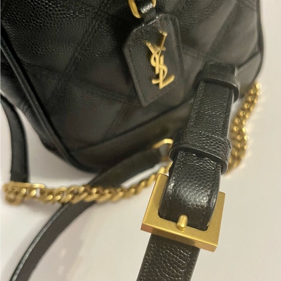 Saint Laurent 80s Vanity Grain de Poudre Quilted Shoulder Bag - Picture 7 of 12